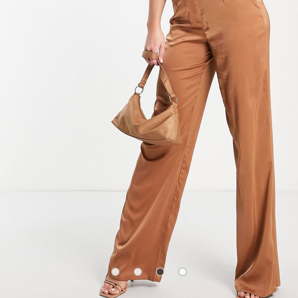 NWT Missguided Tall satin wide leg trouser in brown